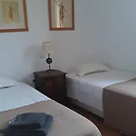 Olhando Um Campo De Golf * Ислантилья