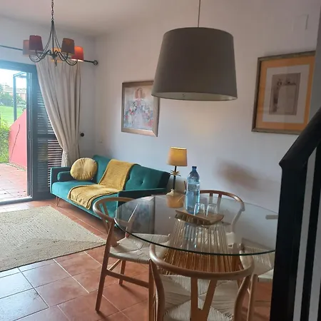 Olhando Um Campo De Golf Hébergement de vacances Islantilla