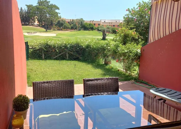 Olhando Um Campo De Golf * Islantilla